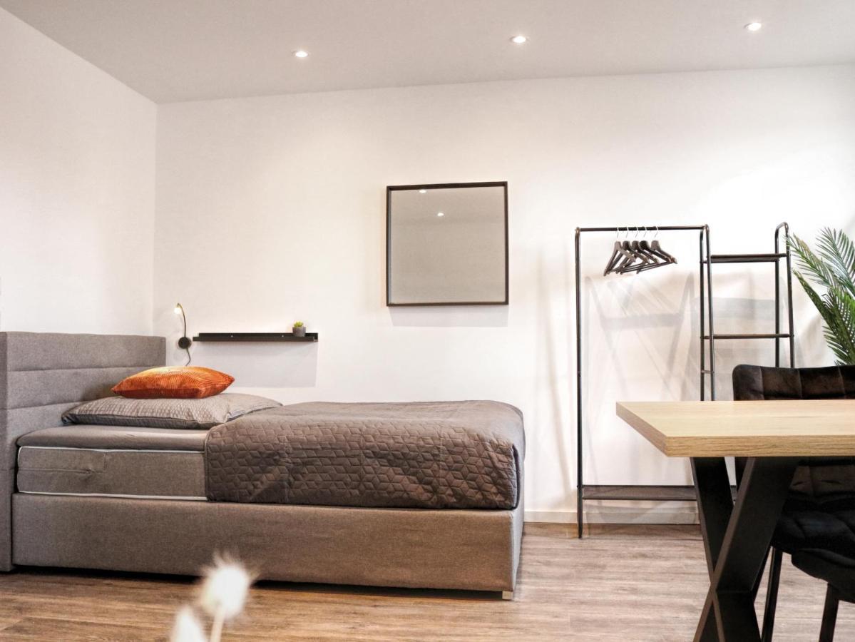 Lightplace • Groessere Gruppen • 4 Einzelzimmer • Boxspring • Smart Tv • Biergarten • Restaurant Μπραουνσβάιγκ Εξωτερικό φωτογραφία